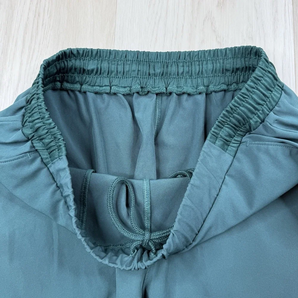 YONEX Badminton Shorts National Uniform Sports Green Very Cool Mens Medium US